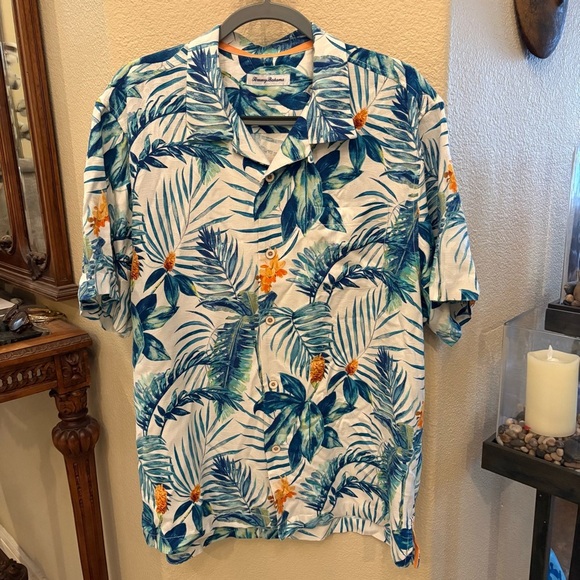 Tommy Bahama Men Blue and Orange 100% Silk Hawaiian Buttoned Shirt Size Large - Picture 1 of 6